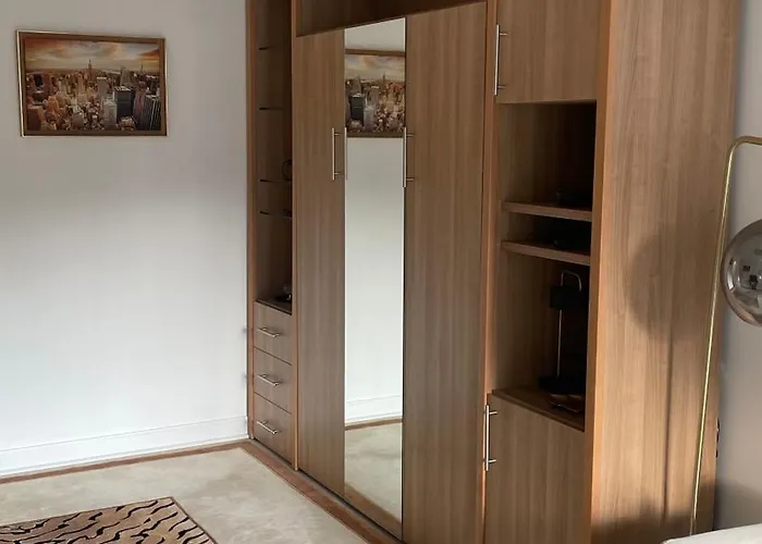 Un De Luxe Les Champs Elysées Paris